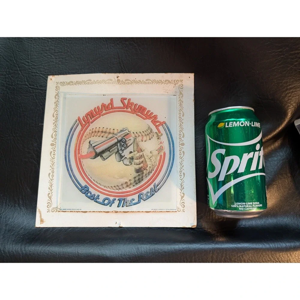 1980 Lynyrd Skynyrd Best of the Rest Carnival Fair Glass Prize 6x6